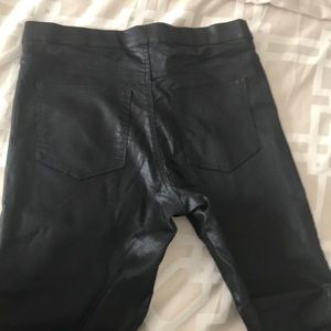 H&M Black jeggings